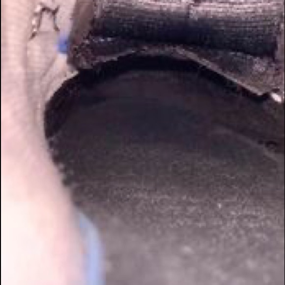 Jordan 1 - Picture 4 of 8